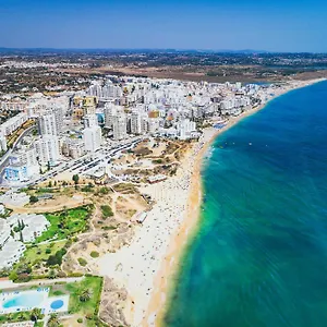 armacao-de-pera-brightness-2-with-pool-by-homing.hotelaalgarve.com/
